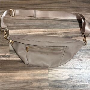 Modern + Chic Presley Oversized Sling Bag Taupe Pebbled Vegan Leather Gold